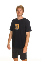 QUEST ART TEE